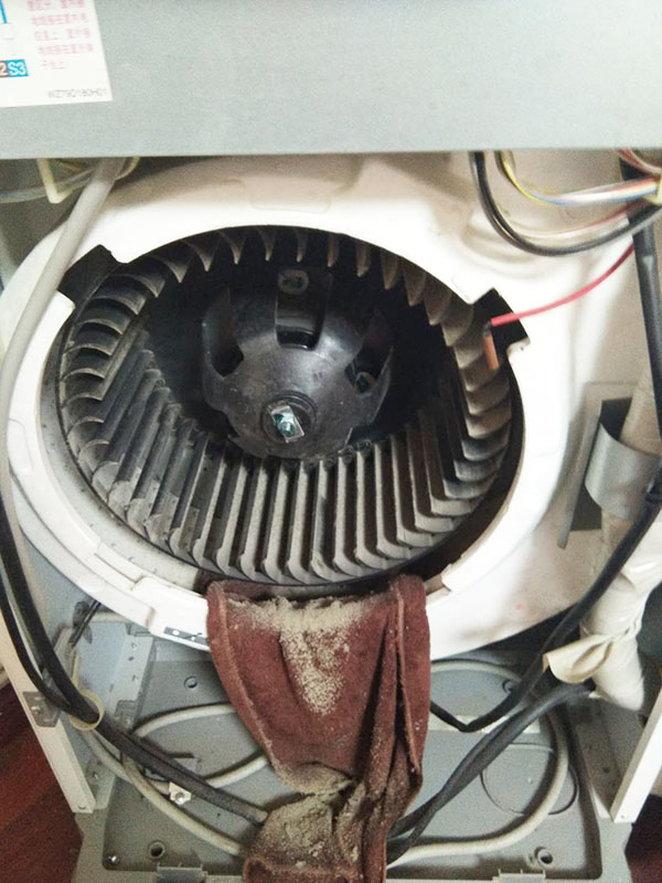 空調使用多久要清洗一次